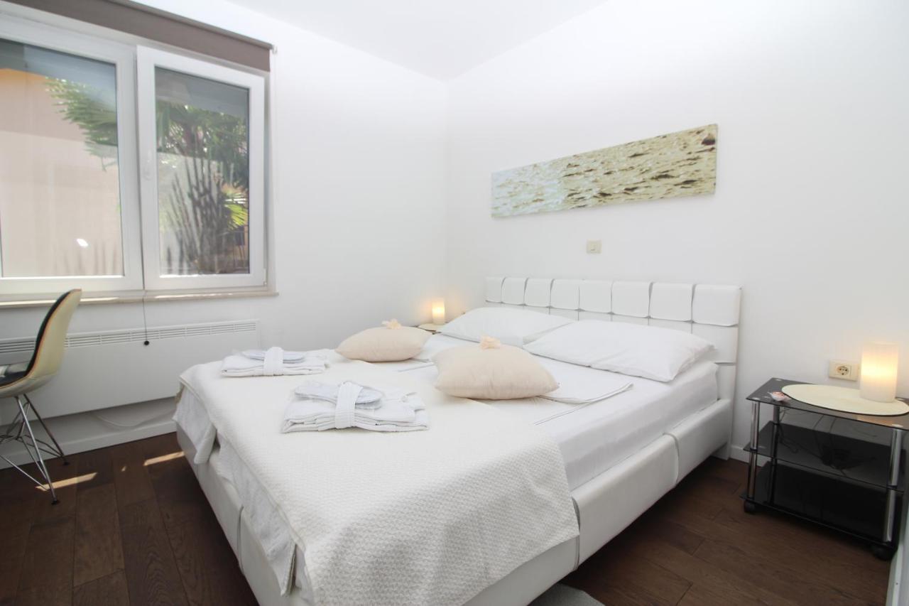 Apartments Seccareccia Opatija Exteriör bild